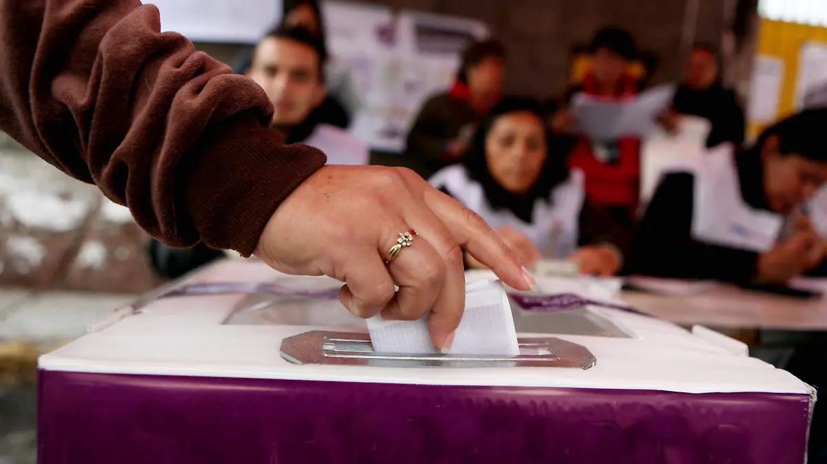 ARCHIVO - ELECCIONES 3