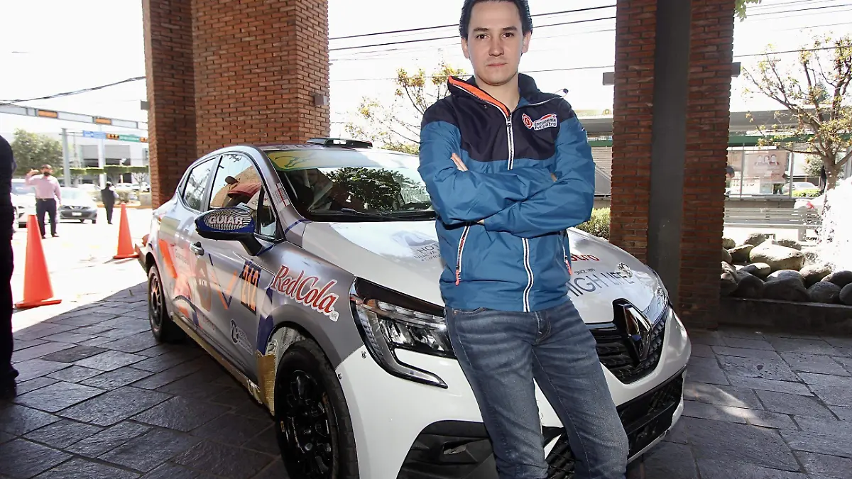 GUSTAVO-URIOSTEGUI (1)