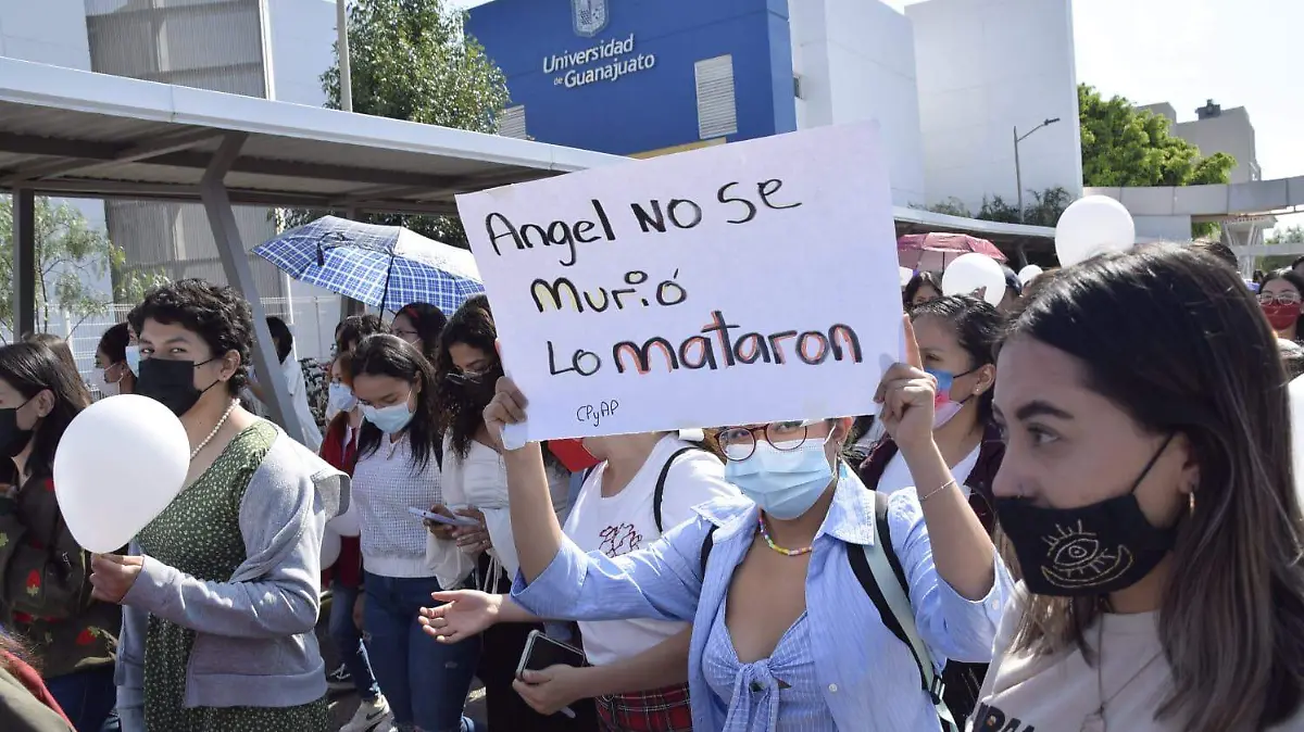 manifestacion-ug (1)