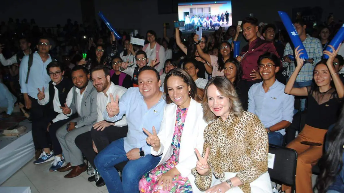 La-secretaria-de-Desarrollo-1-okokok 