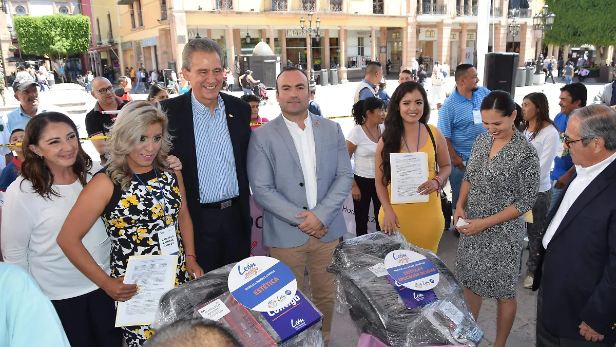 F CARMONA EVENTO (3)