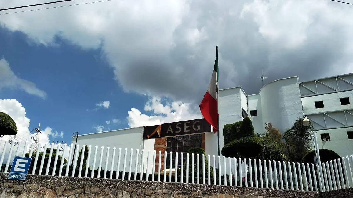 Realizan-simulacro-en-el-Congreso-Local  (2)