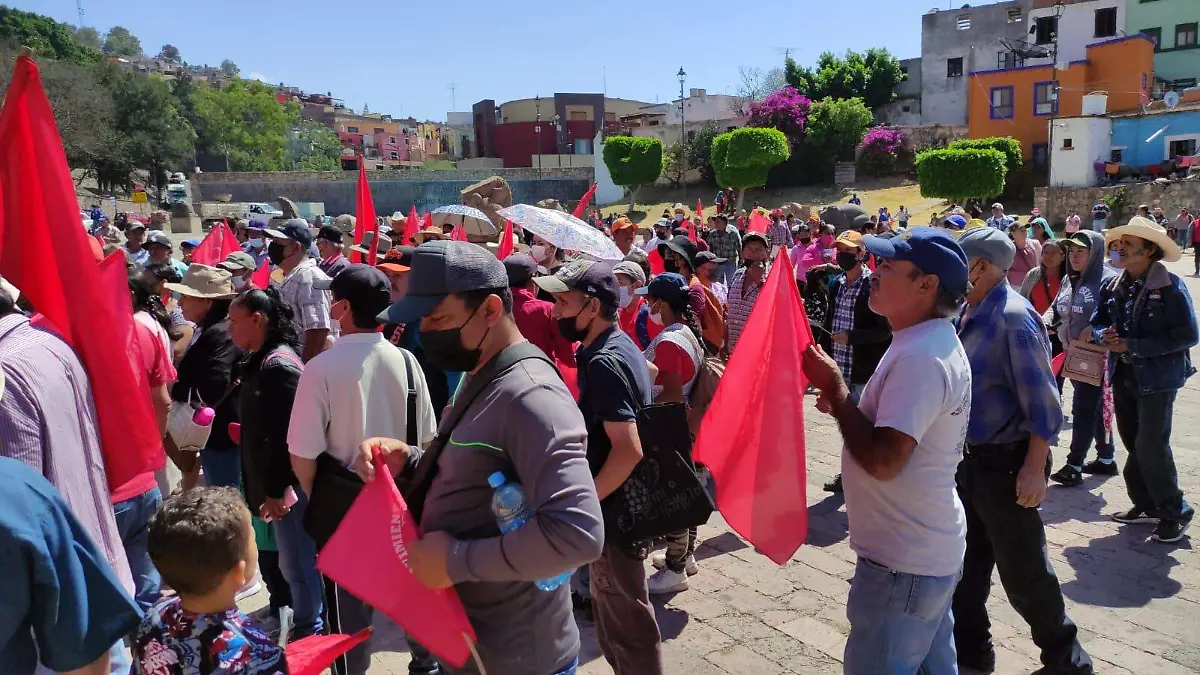 Demandan-ciudadanos-capitalinos  (4)