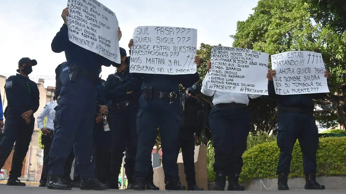 VÍCTOR CRUZ - POLICIAS IRAPUATO (3)