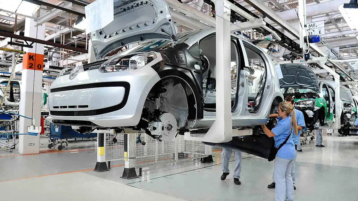 AUTOMOTRIZ (4)