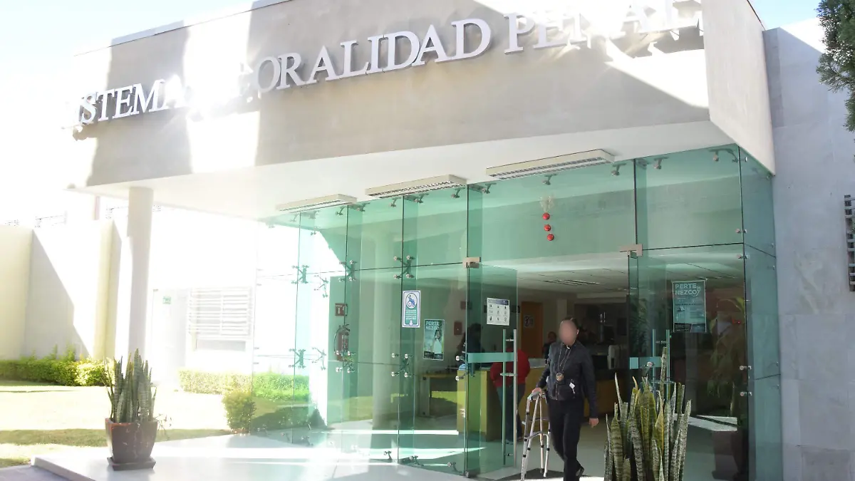 f carmona cronica (3)