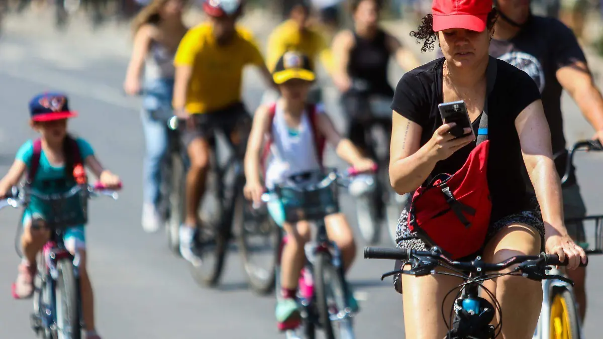 900543_Ciclistas en Reforma Domingo  (5)_web