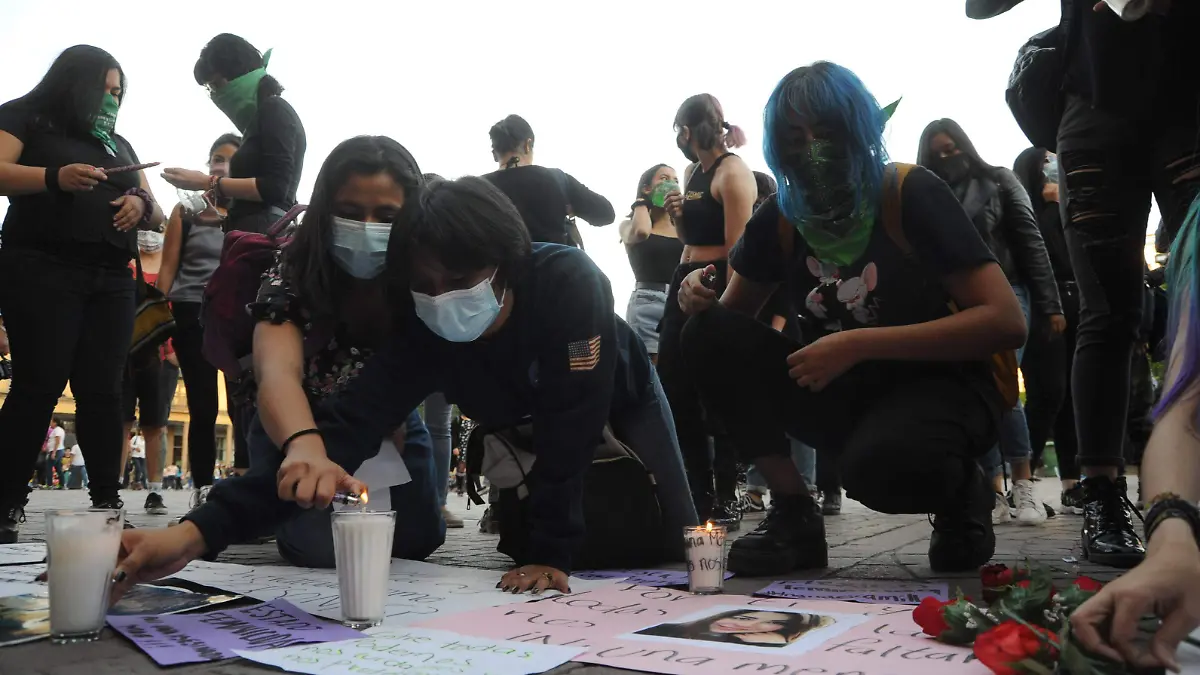 REITERA SANTILLANA(MUJER) (5)