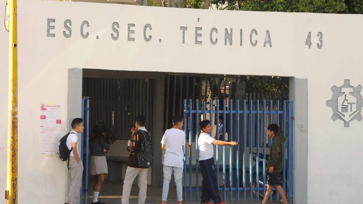 r s ortiz escuelas (2)