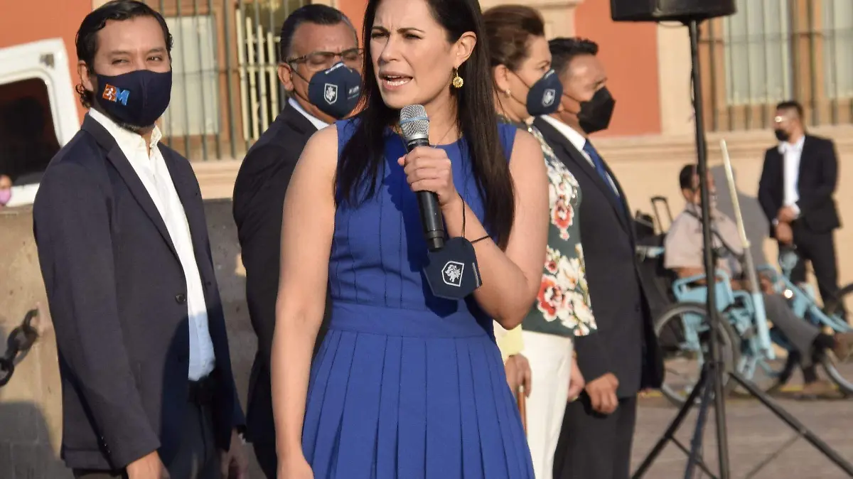 F CARMONA ALE GUTIERREZ (2)