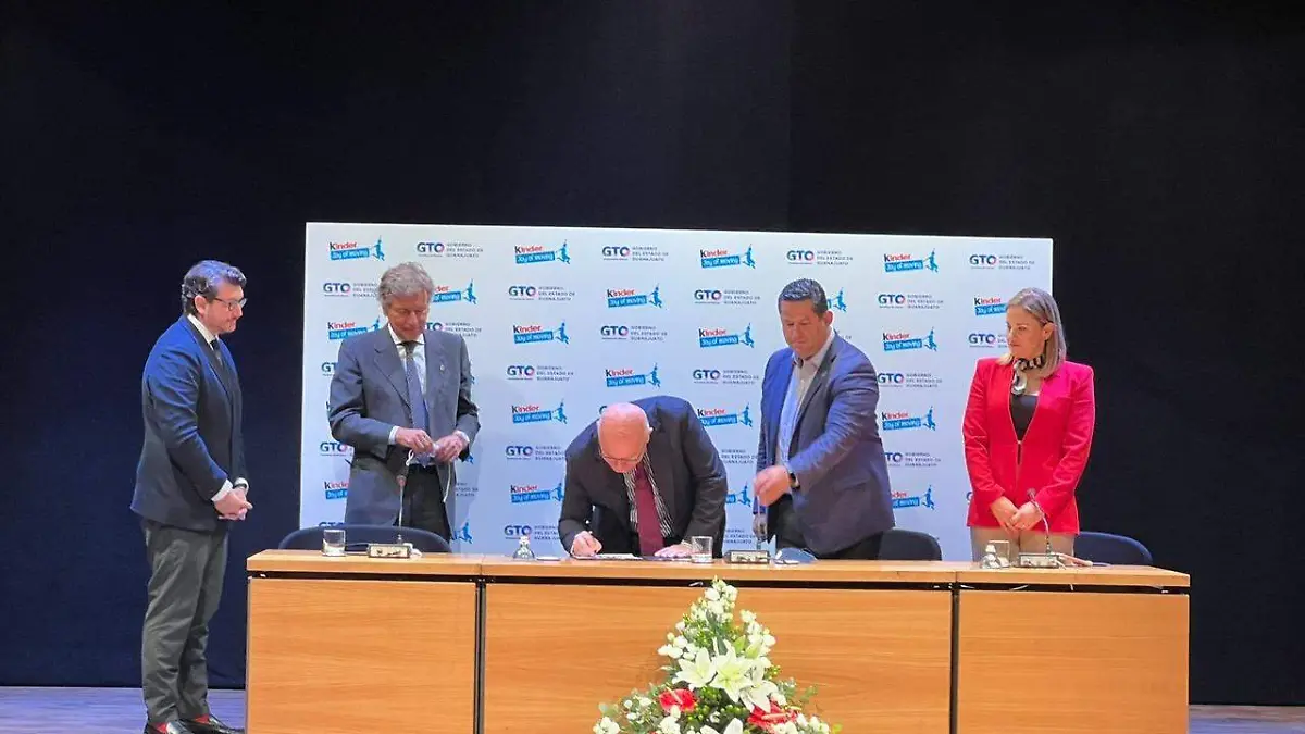 Ratifica-Ferrero-inversión-de-mil-mdp (1)