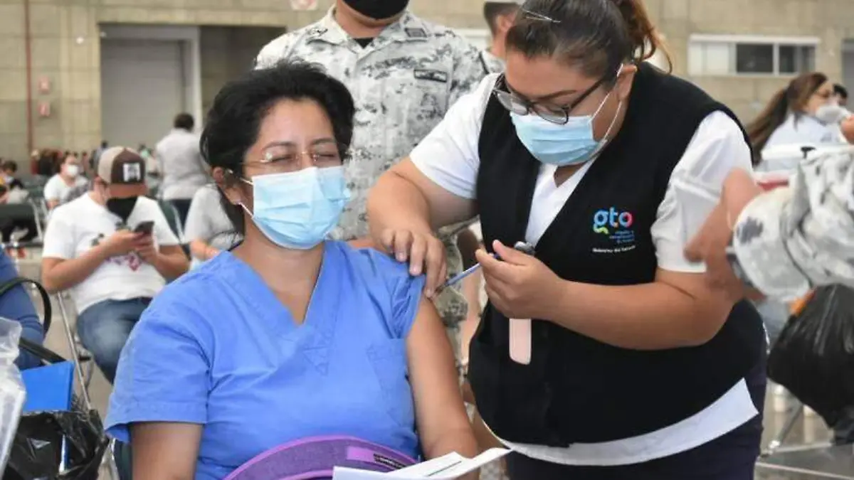 covid-19-vacunan-medicos-privados