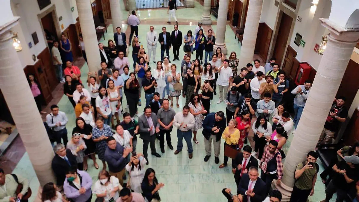 Formalizan-registro-para-la-rectoría (2)