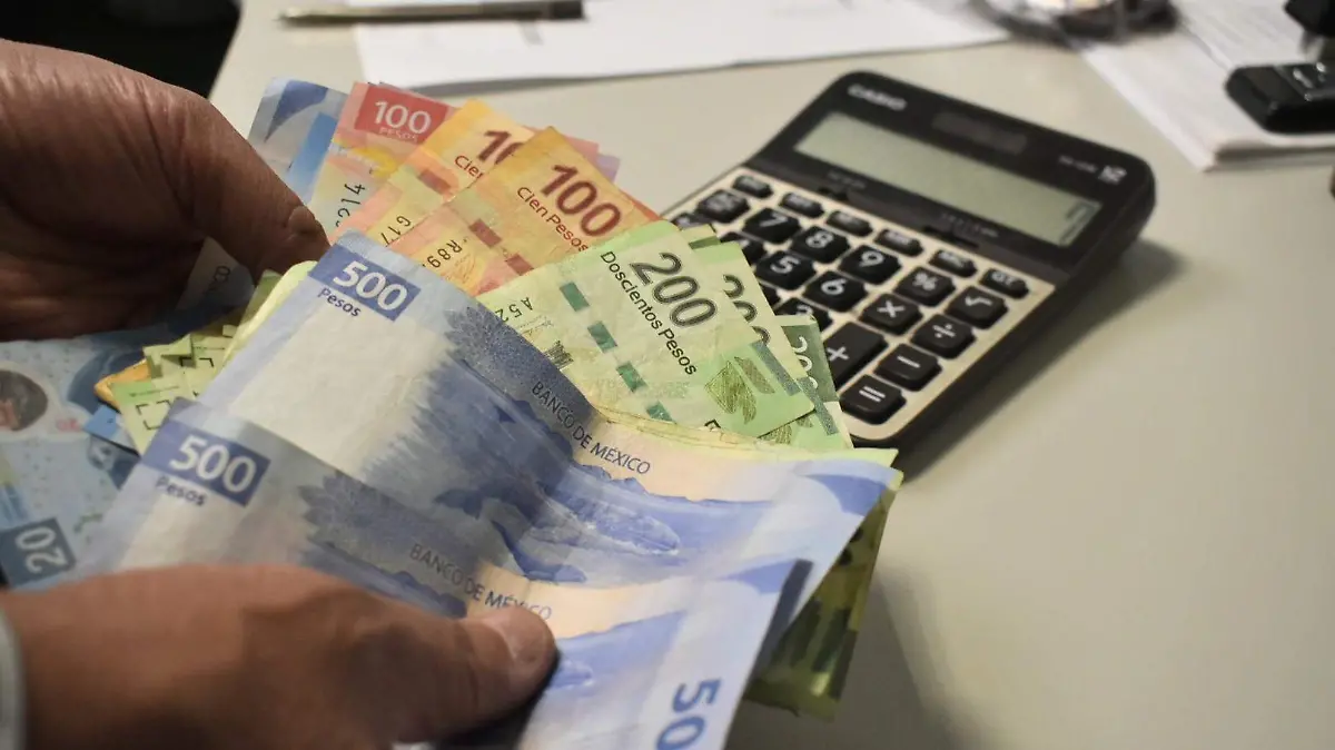 E.CAMACHO - ECONIMIA 2