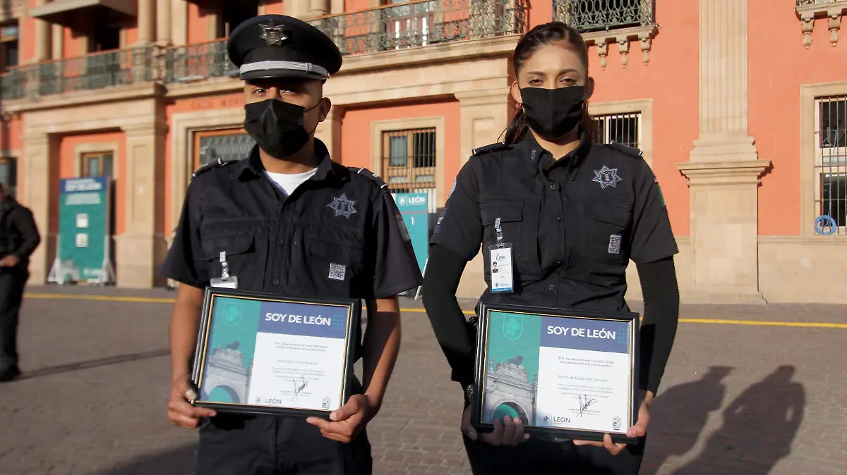 FCO MEZA- POLICIAS PARTEROS (4)