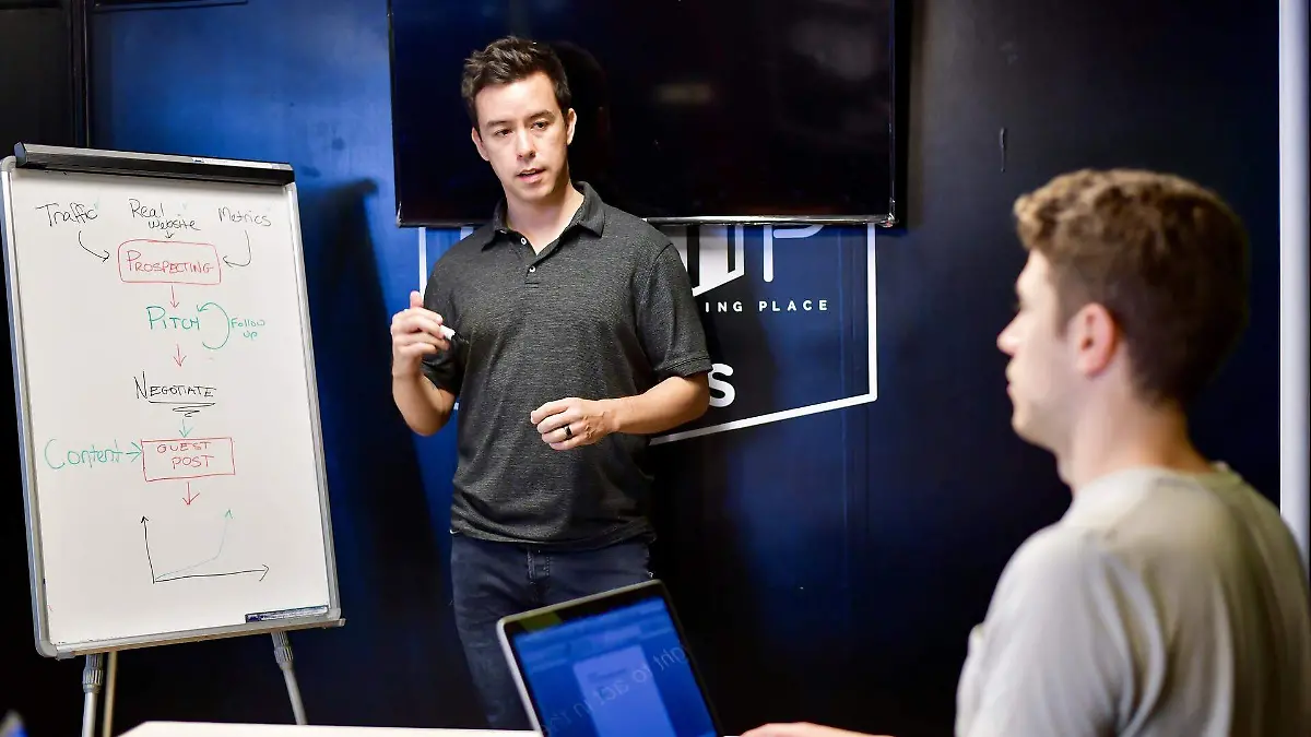 software-development-ge974a4122_1920