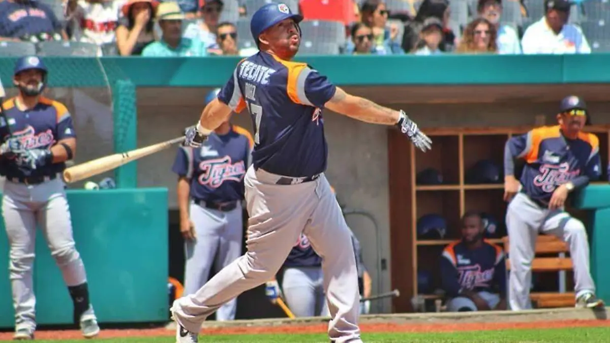 FRANK DIAZ