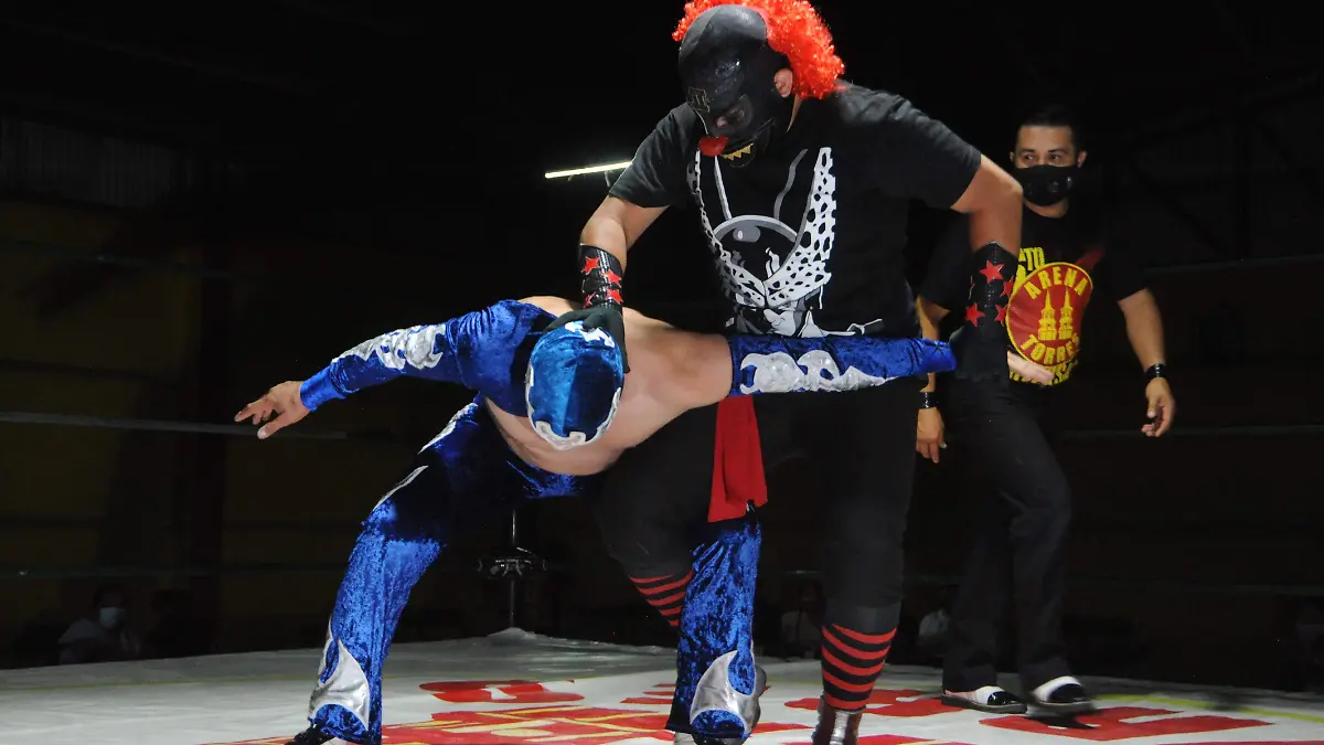 LUCHA-LIBRE