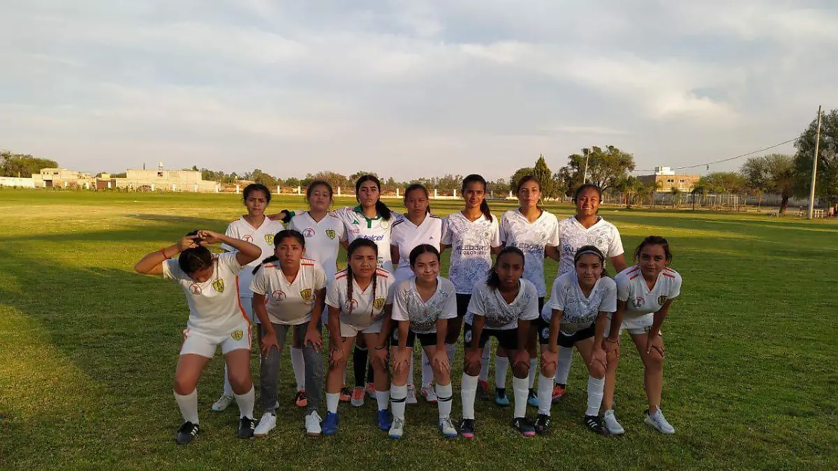 ESMERALDAS FEMENIL 1