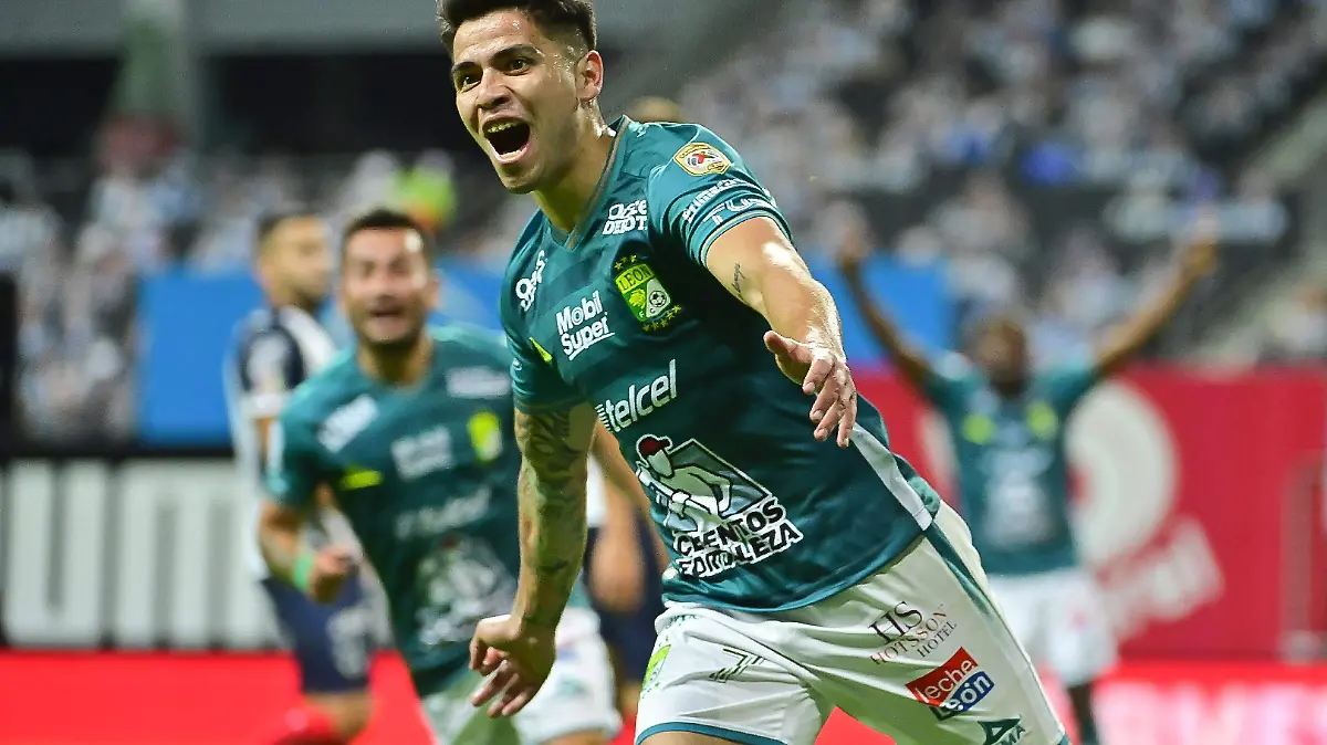 VICTOR DAVILA