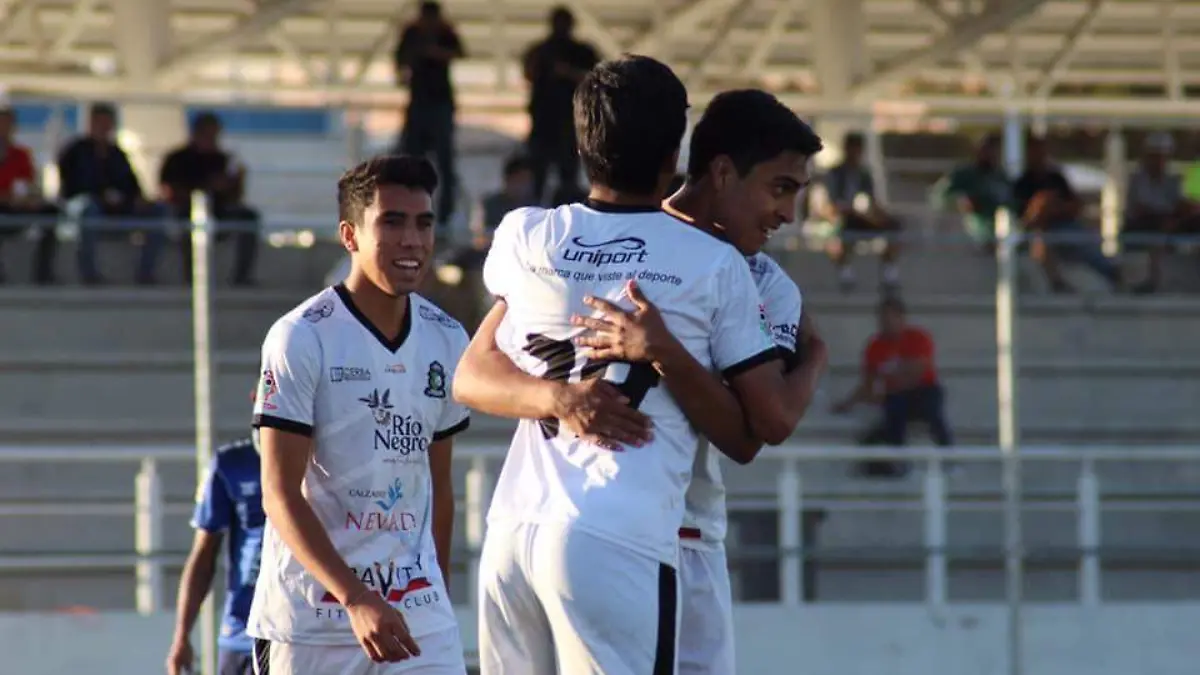ATLETICO LEONES (2)