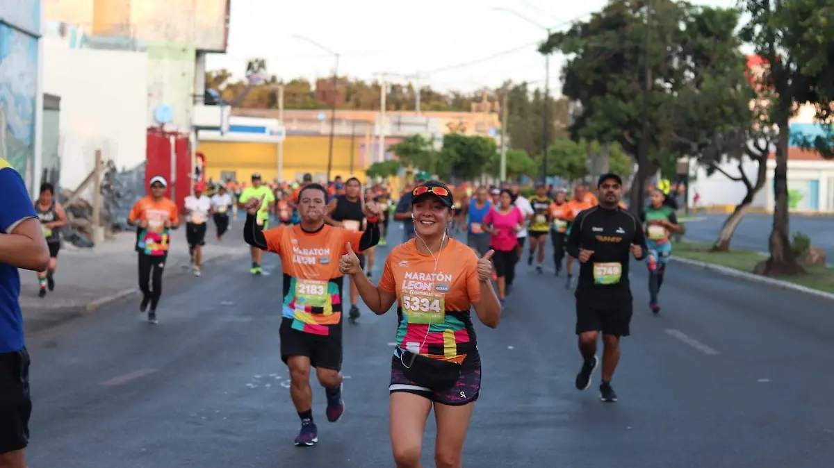 ATLETISMO foto fb Maratón León (3) (1)