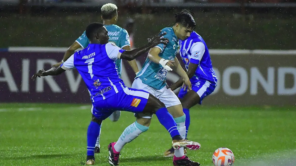 Cortesia Club León 4