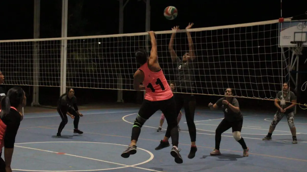 VOLEIBOL (13)