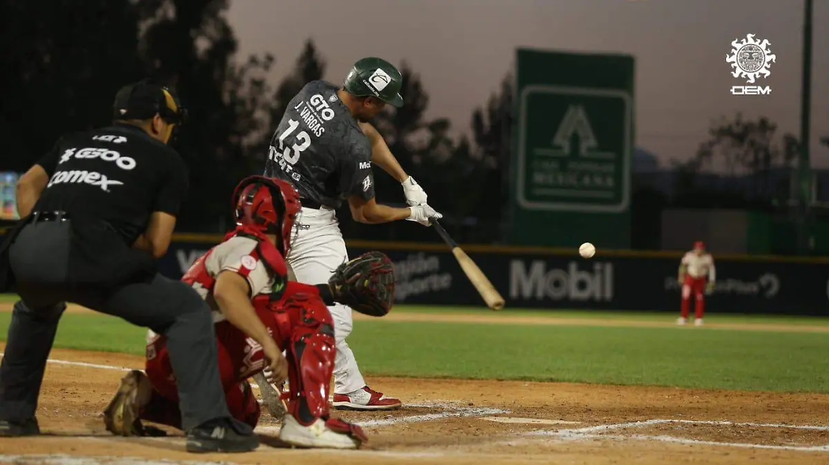 beisbol-bravos-de-leon (10)