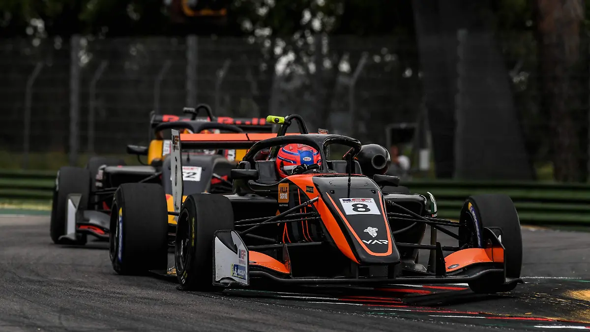 RAFAEL VILLAGOMEZ 1 (7)