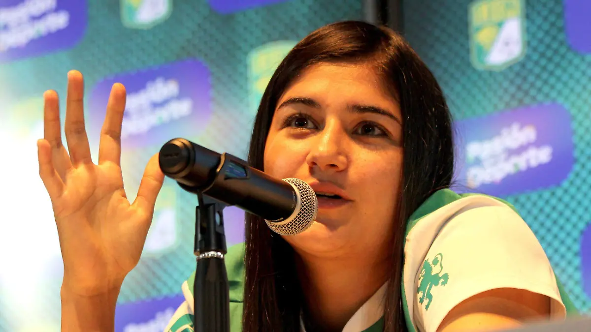 FCO MEZA - YASHIRA BARRIENTOS (1)