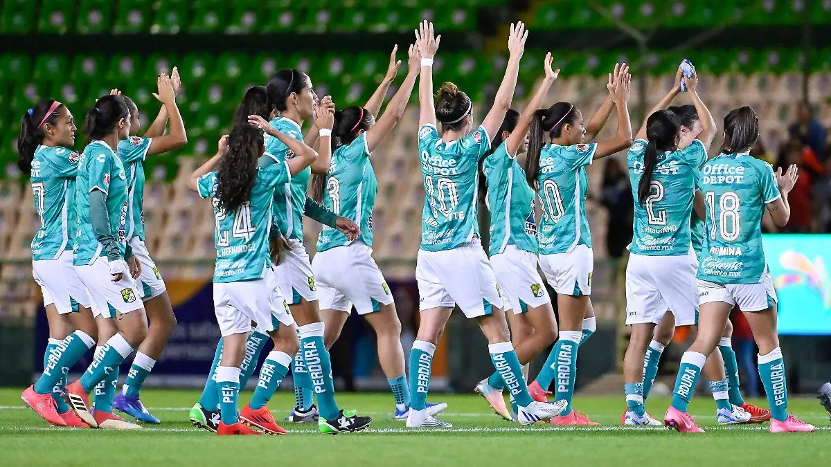 León-Femenil