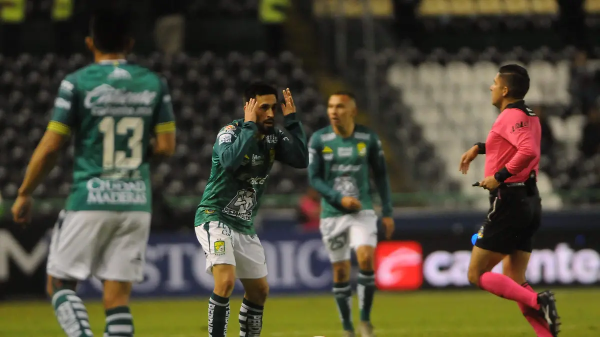 GGARCIA DEFENSA (4)