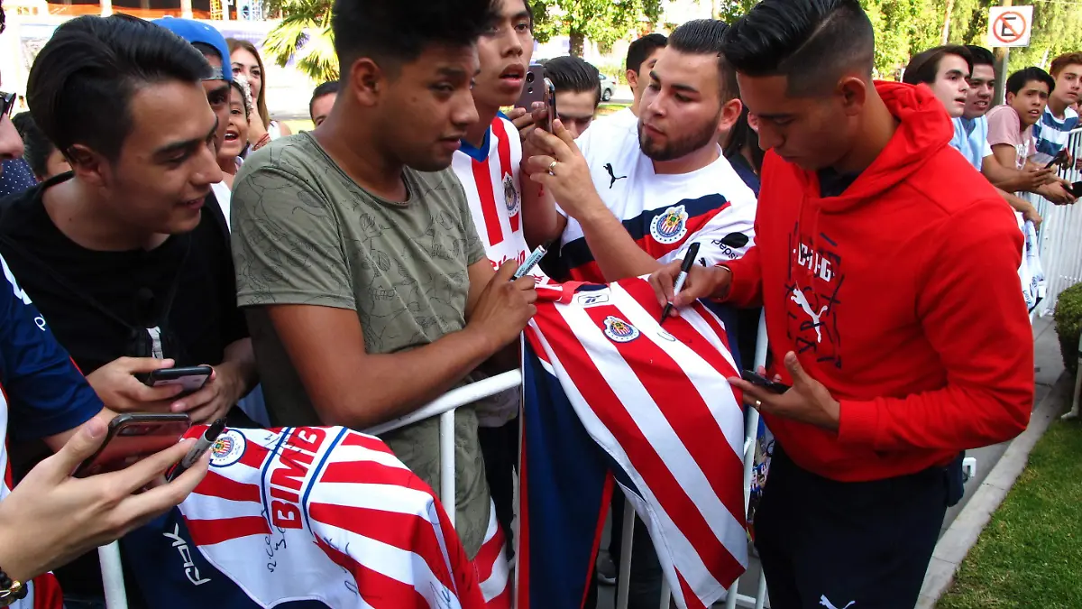 GGARCIA CHIVAS EN LEON (3)