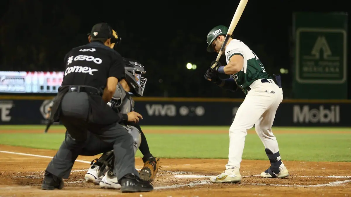 fotos bravos jpg luis moreno sol de león (9) (1)