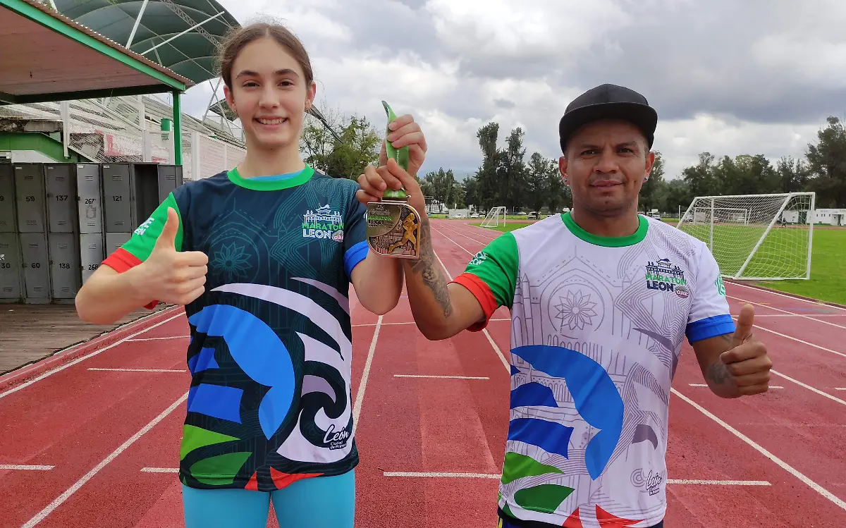 MARATON PLAYERAS Y MEDALLA 1