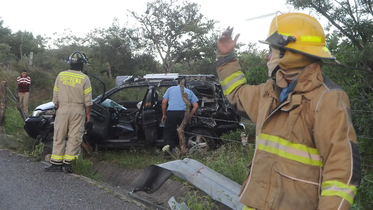 accidente comanja (8)