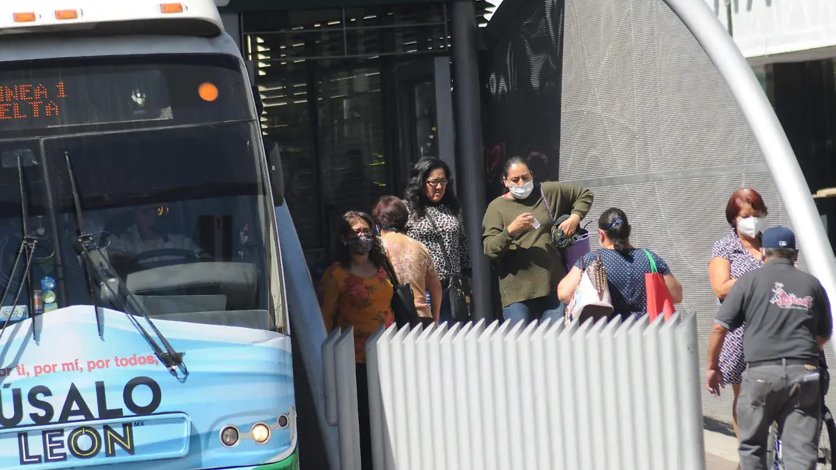 TRANSPORTE-PUBLICO  (2)