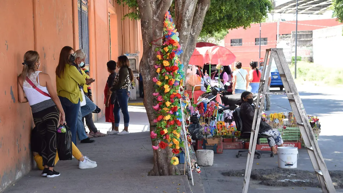 F CARMONA COMERCIANTES PANTEON (6)