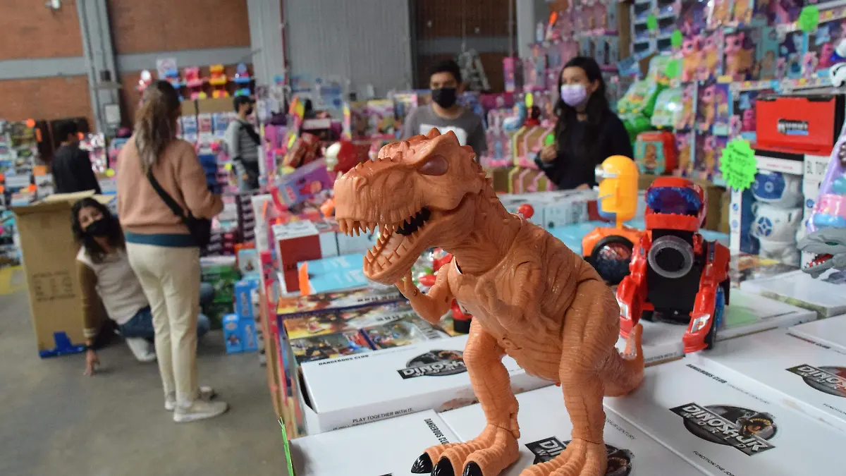 Comerciantes-listos-para-las-ventas-del-Día-de-Reyes2