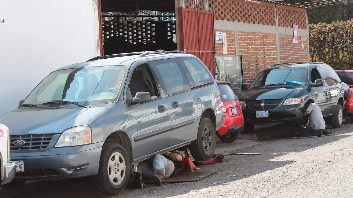 TALLERES MECANICOS (2)