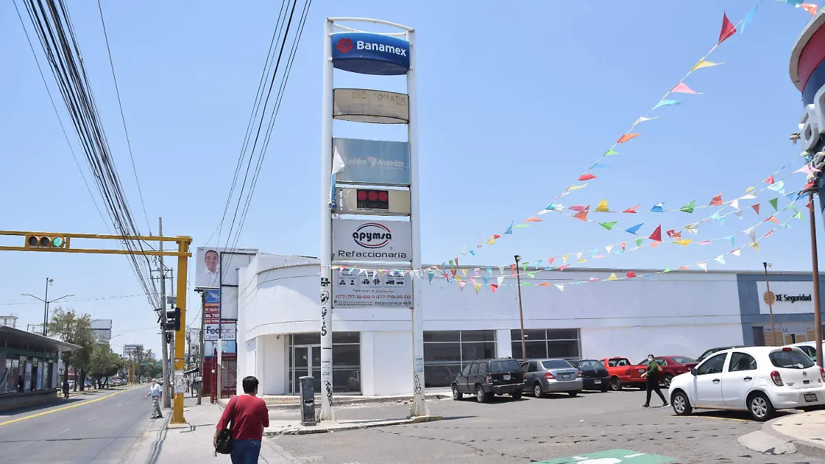 BANCOS (2)