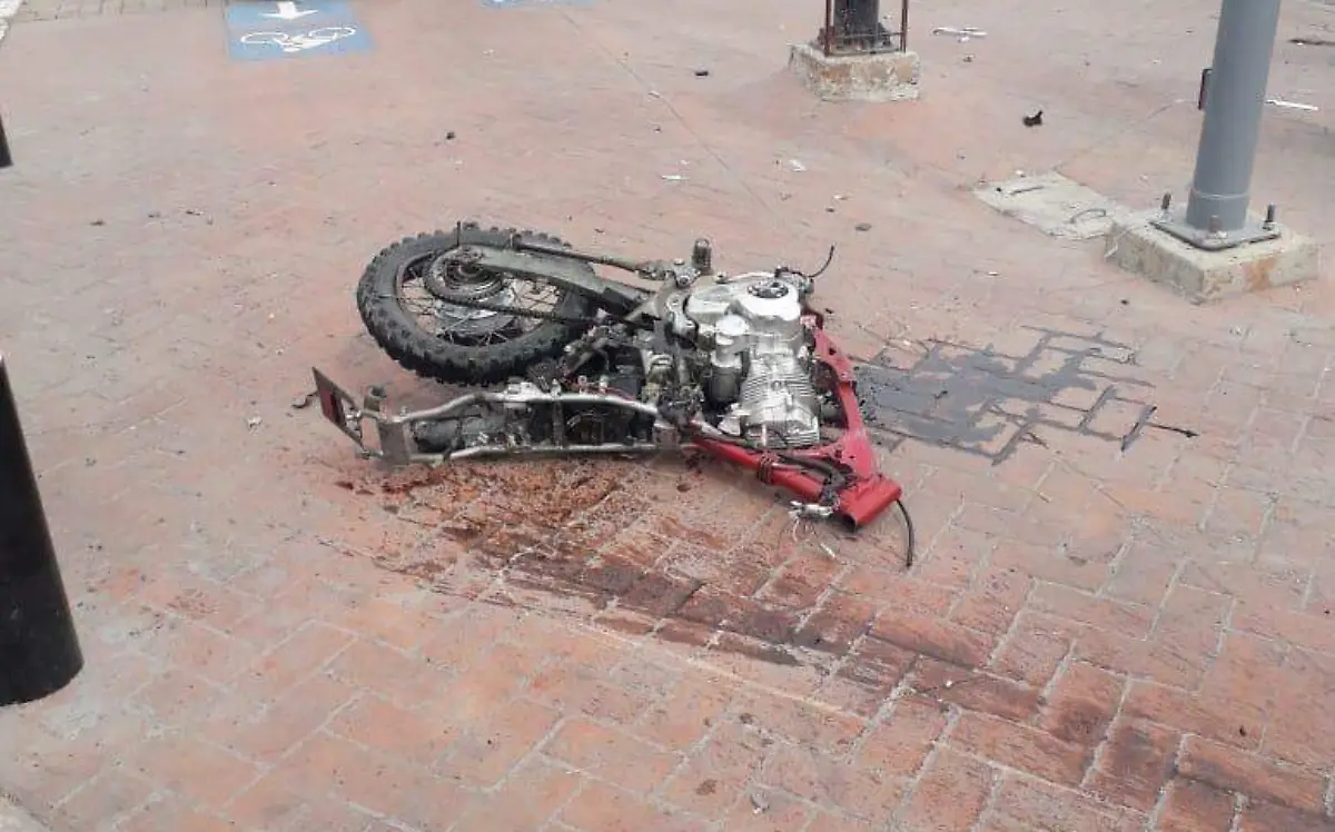 MOTOCICLISTA VILLA (2)