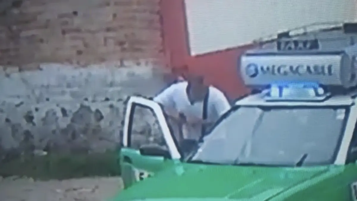 CÁM 1