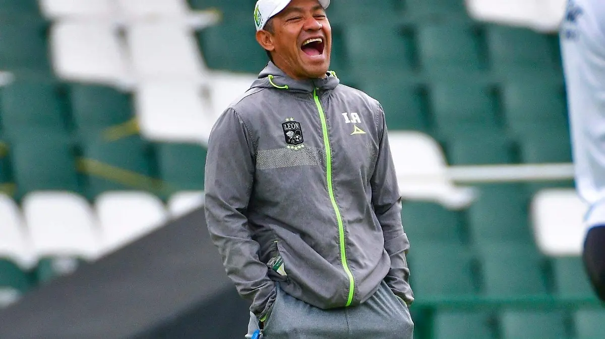 NACHO AMBRIZ (12) (4)