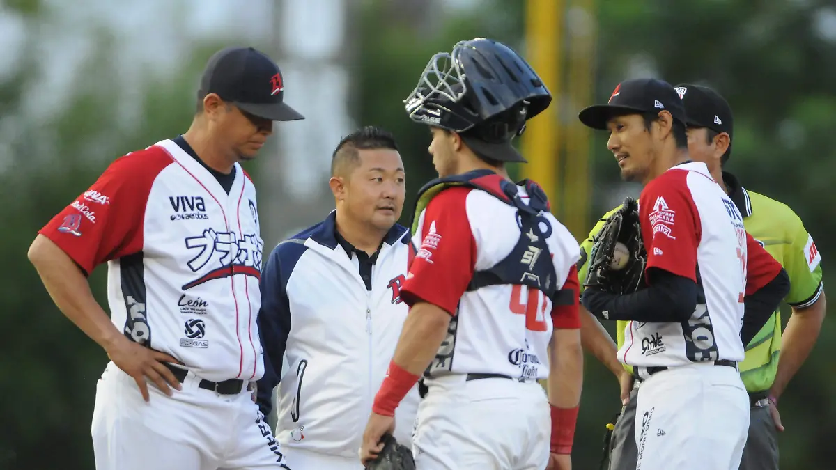GGARCIA BRAVOS VS LEONES (11)