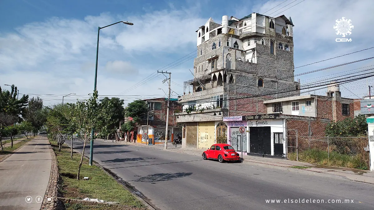  castillo-de-Walt-Delta (1)