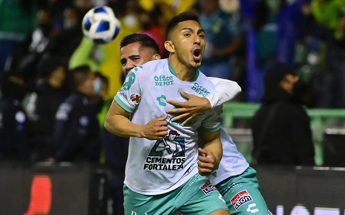 León-vs-Santos (3)