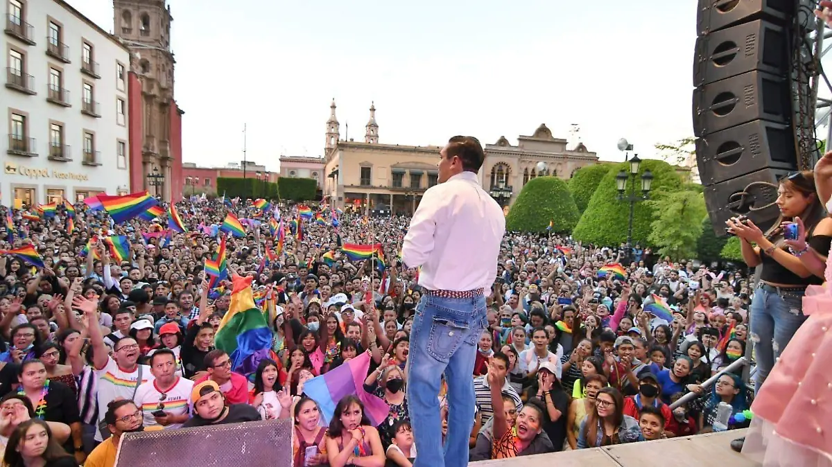 alejandro-navarro (1)