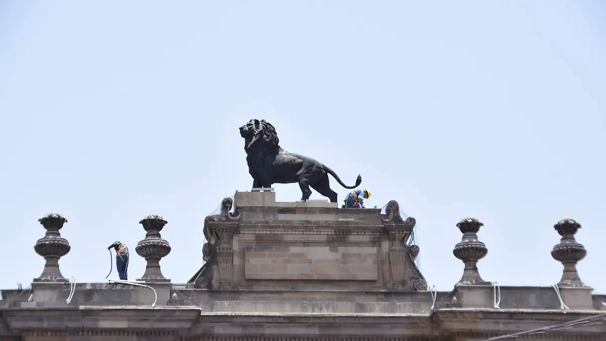 F CARMONA ARCO DE LA CALZADA (2)